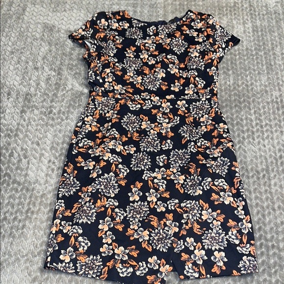 Kut From The Kloth Women's Navy Floral Front Slit Sheath Dress Size 10 - Picture 1 of 12